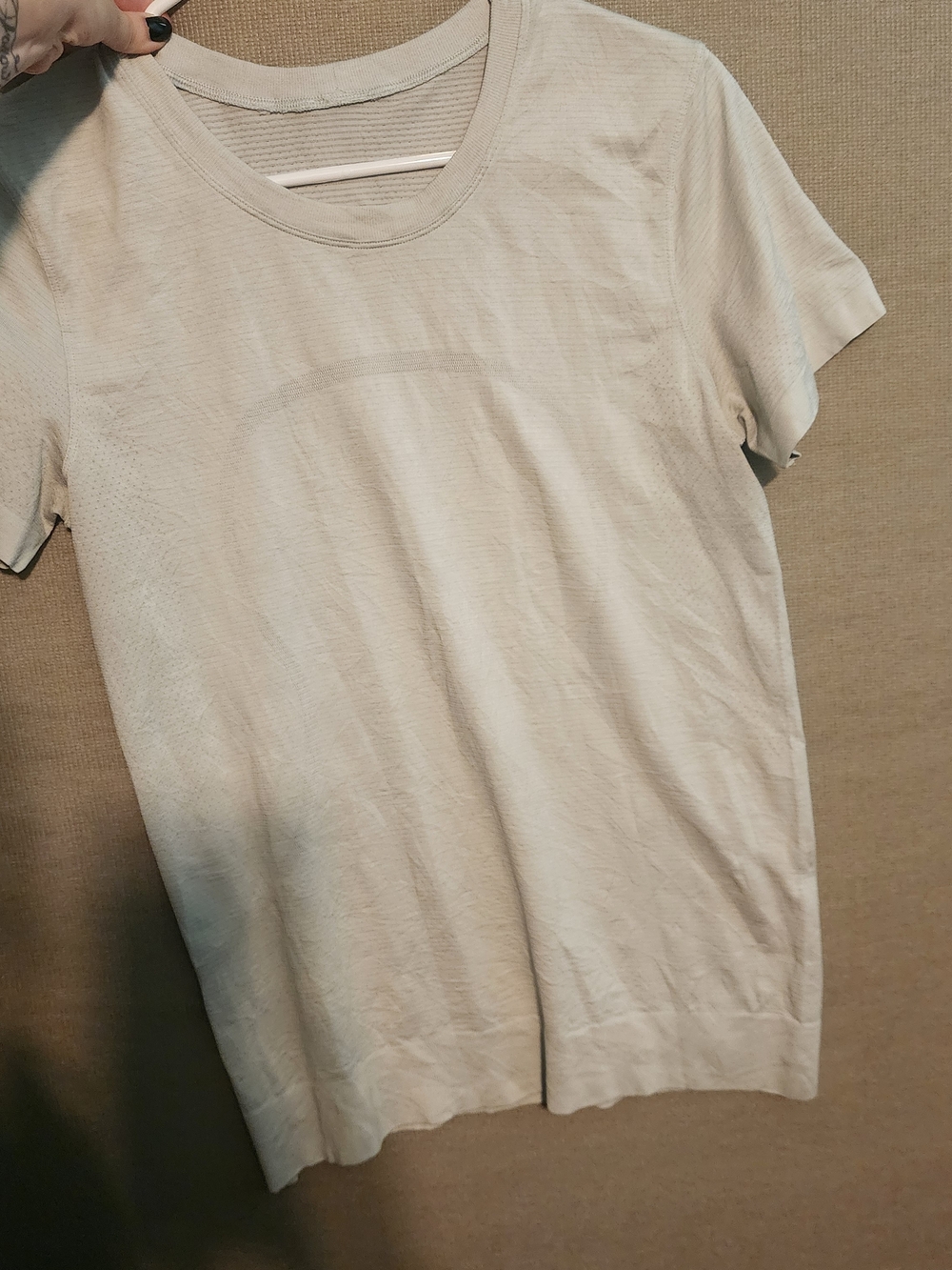 lululemon athletica Light Beige Short Sleeve Crew Tee